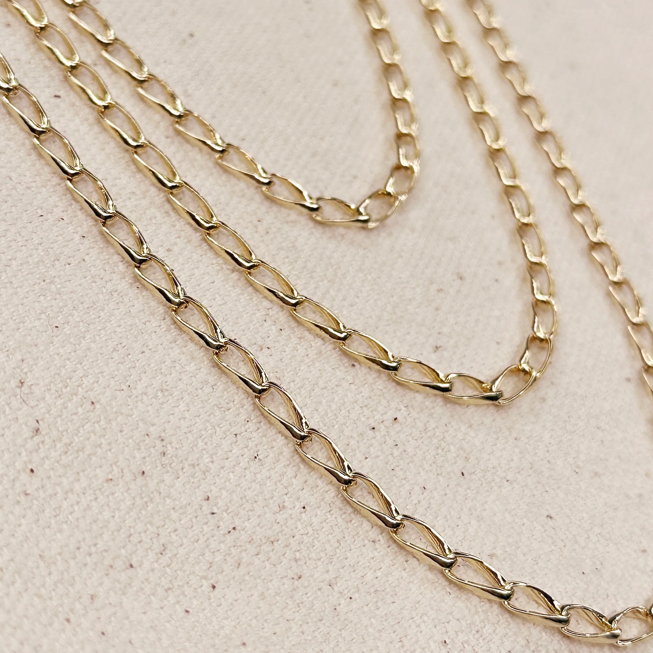 18k Gold Filled Slight Twist Link Chain