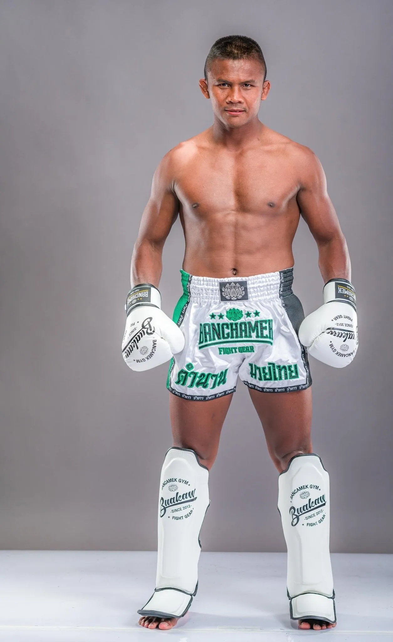 Buakaw Shorts BFG6-1 WHITE GREEN BLACK