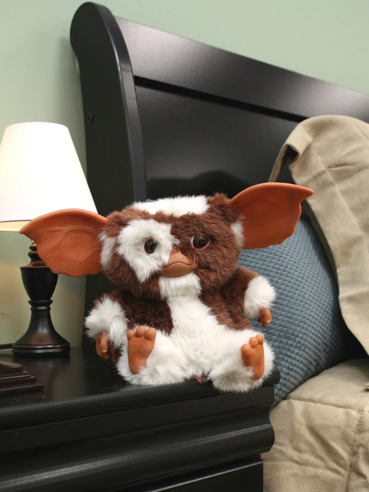 Dancing Gizmo - 8 Plush Toy - Gremlins - NECA Collectibles